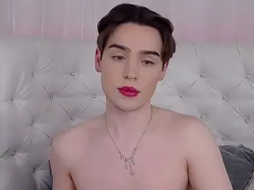 Stripchat Watch Live Sex Cams of RobbyCharming