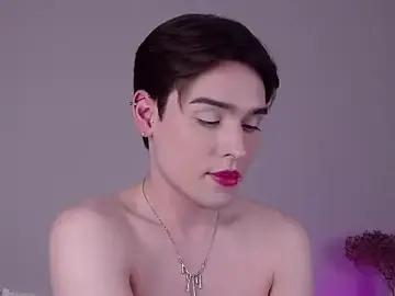 Stripchat Watch Live Sex Cams of RobbyCharming