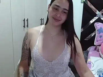 Stripchat Free Porn Cam of SarithaBunny