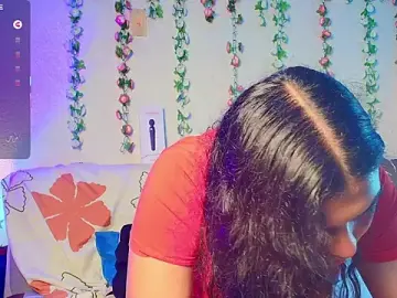 Stripchat Adult Webcams of Vicky_Miller_05