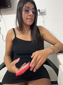 Stripchat Sex Cam of Agatha_lindinha