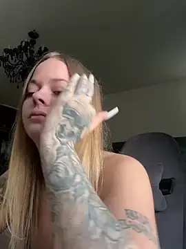 Stripchat Free Live Porn of AnnaLenaaa