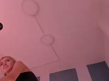 Stripchat Free Live Porn of Swt_skinny_