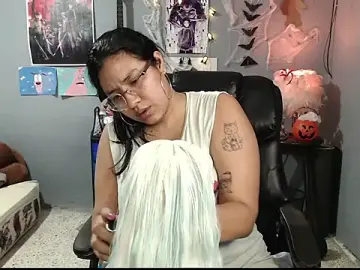 Stripchat Adult Webcam of Danelyhit