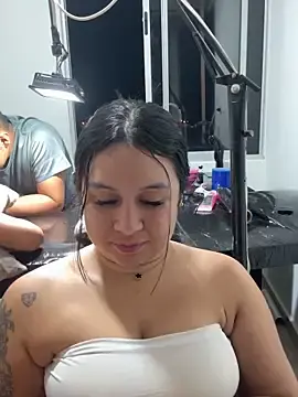 Stripchat Free Live Porn of Pretty_Isadora