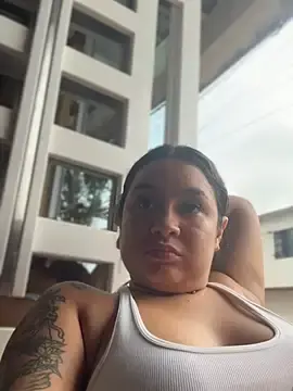 Stripchat Free Live Porn of Pretty_Isadora