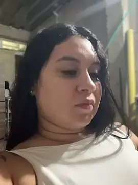 Stripchat Live Porn of Pretty_Isadora
