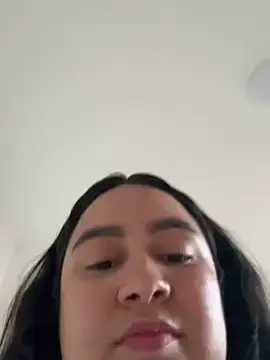 Stripchat Free Live Porn of Pretty_Isadora