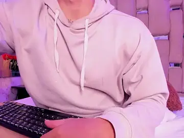 Stripchat Best live sex cam show of AkazaBoy_