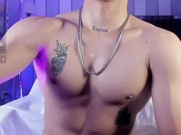 Stripchat Best Webcam of AkazaBoy_