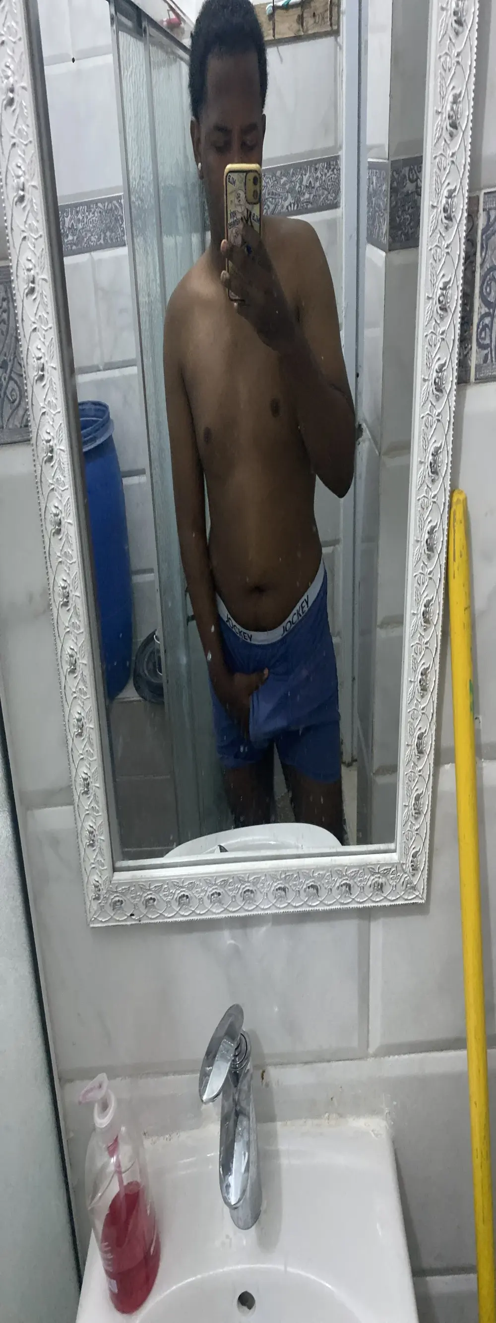 anubi0880