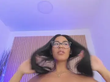 Stripchat Free Porn Cam of GenesisRuiz