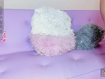 Stripchat Free Porn Cam of Cutee_Worldd