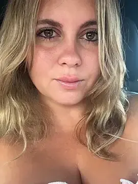 Stripchat Best live sex cam show of Samantha_official