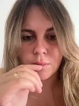Stripchat Best live sex cam show of Samantha_official