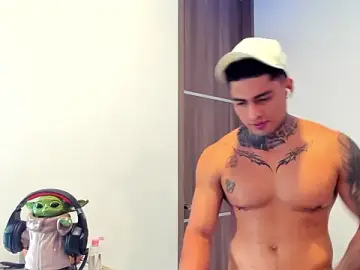 Stripchat Live Sex of Dominiofit