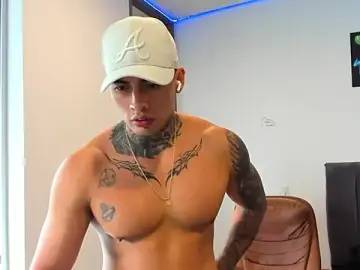 Stripchat Free Porn Cam of Dominiofit