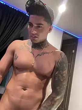 Stripchat Watch Live Sex Cams of Dominiofit
