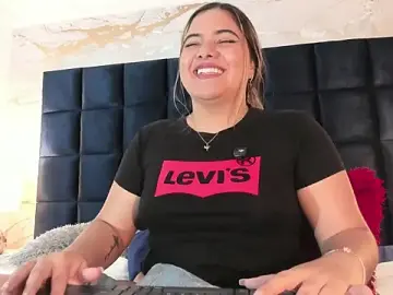 Stripchat Free Live Porn of EVELIN_MASON