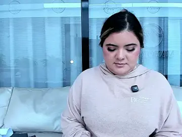 Stripchat Free Live Porn of EVELIN_MASON