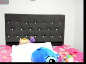 Stripchat Adult Webcams of Alba_Grey