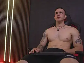 Stripchat Nude Webcam of JacksonOlsenn