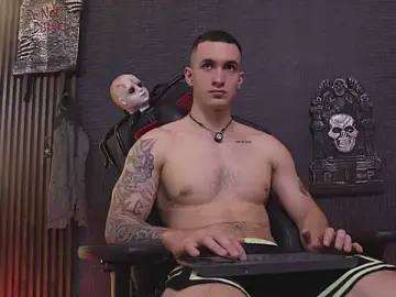 Stripchat Nude Webcam of JacksonOlsenn