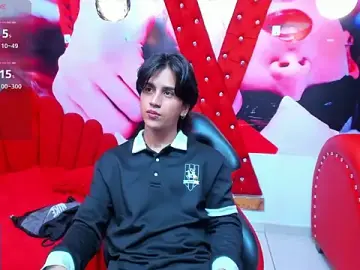 Stripchat Nude Webcam of alex_477