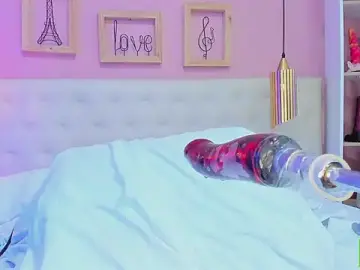 Stripchat Adult Webcam of leylla_