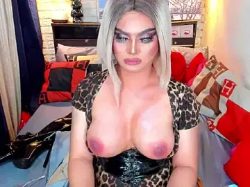 Stripchat Free Live Porn of BlondePlaymateQueen