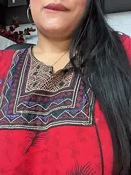 Stripchat Sex Cam of kalpanaaishaa