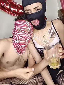 Stripchat Live Sex Cam of Sexsawy07