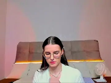 Stripchat Live Sex Cam of AriellaTesk