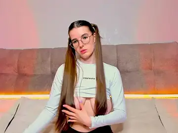 Stripchat Live Sex Cam of AriellaTesk