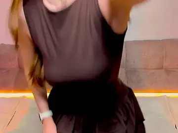 Stripchat Nude Webcam of AriellaTesk