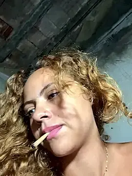 Stripchat Adult Webcams of Chloe_Leaozinho