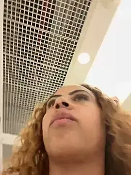 Stripchat Best live sex cam show of Chloe_Leaozinho