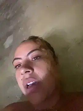 Stripchat Nude Webcam of Chloe_Leaozinho