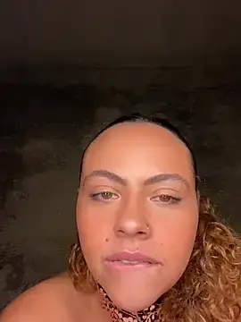 Stripchat Best live sex cam show of Chloe_Leaozinho