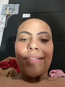 Stripchat Free Porn Cam of Chloe_Leaozinho