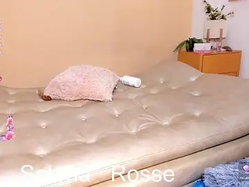 Stripchat Watch Live Sex Cams of SSWEETSIINNN