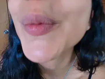 Stripchat Adult Webcams of amber_curly