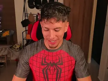 Stripchat Best live sex cam show of Aaronfox_x