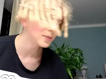 Stripchat Adult Video Chat of Kudi_Minnt