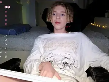 Stripchat Adult Video Chat of Kudi_Minnt