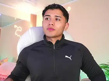 Stripchat Adult Webcam of MatiasKorn