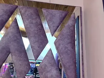 Stripchat Sex Chat of LARICSABLUE