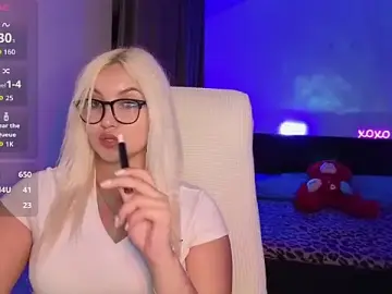 Stripchat Live Sex Cam of adrelaxina