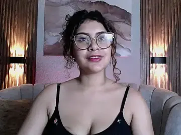 Stripchat Adult Video Chat of CurlyDani