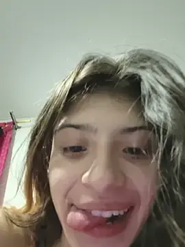 Stripchat Live Sex Cam of KratosAfroditacs